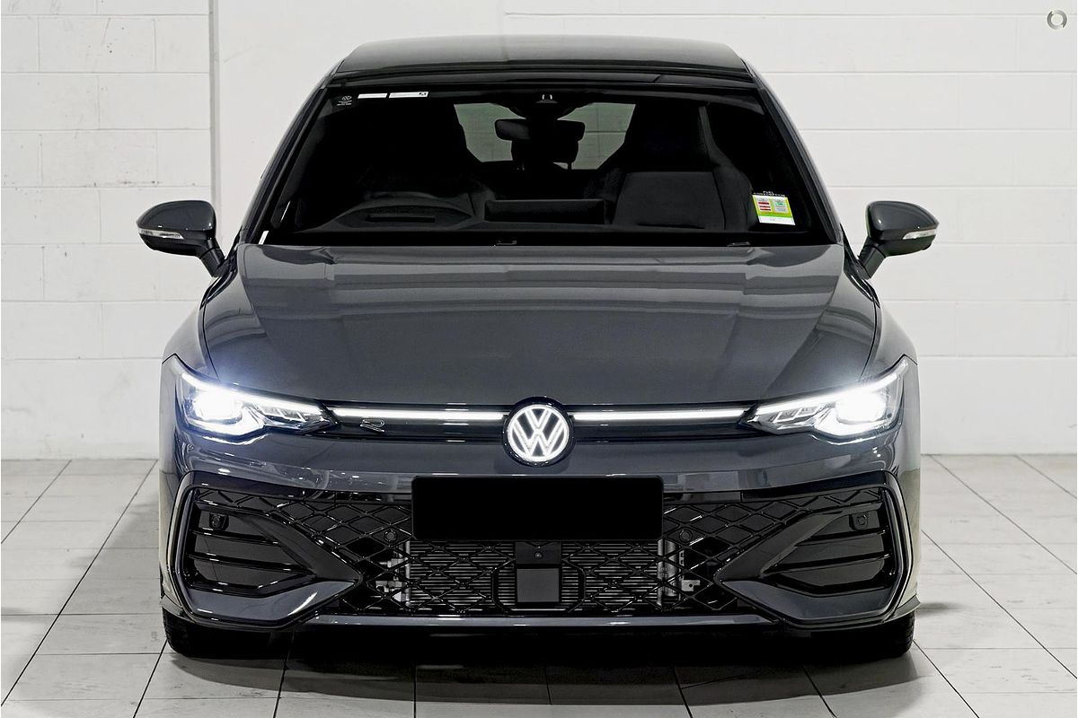 2025 Volkswagen Golf 110TSI R-Line 8.5