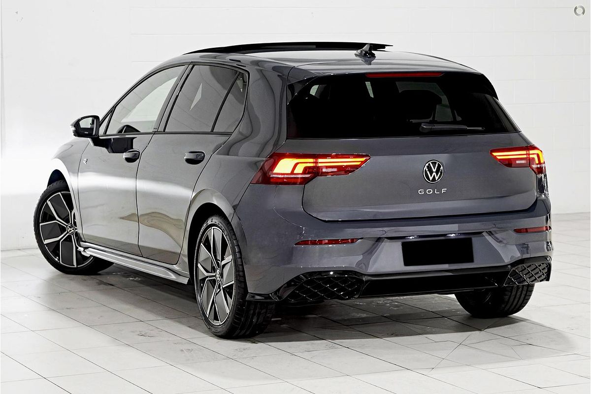 2025 Volkswagen Golf 110TSI R-Line 8.5