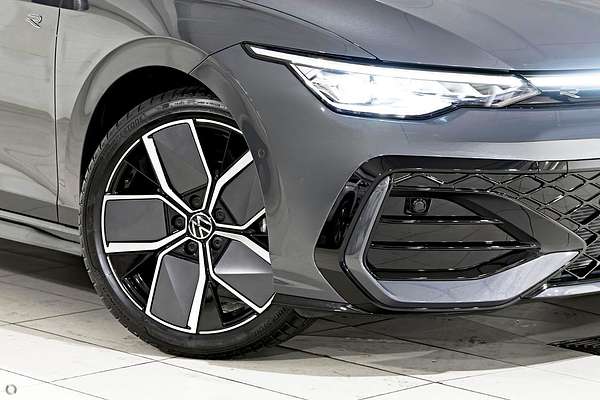 2025 Volkswagen Golf 110TSI R-Line 8.5