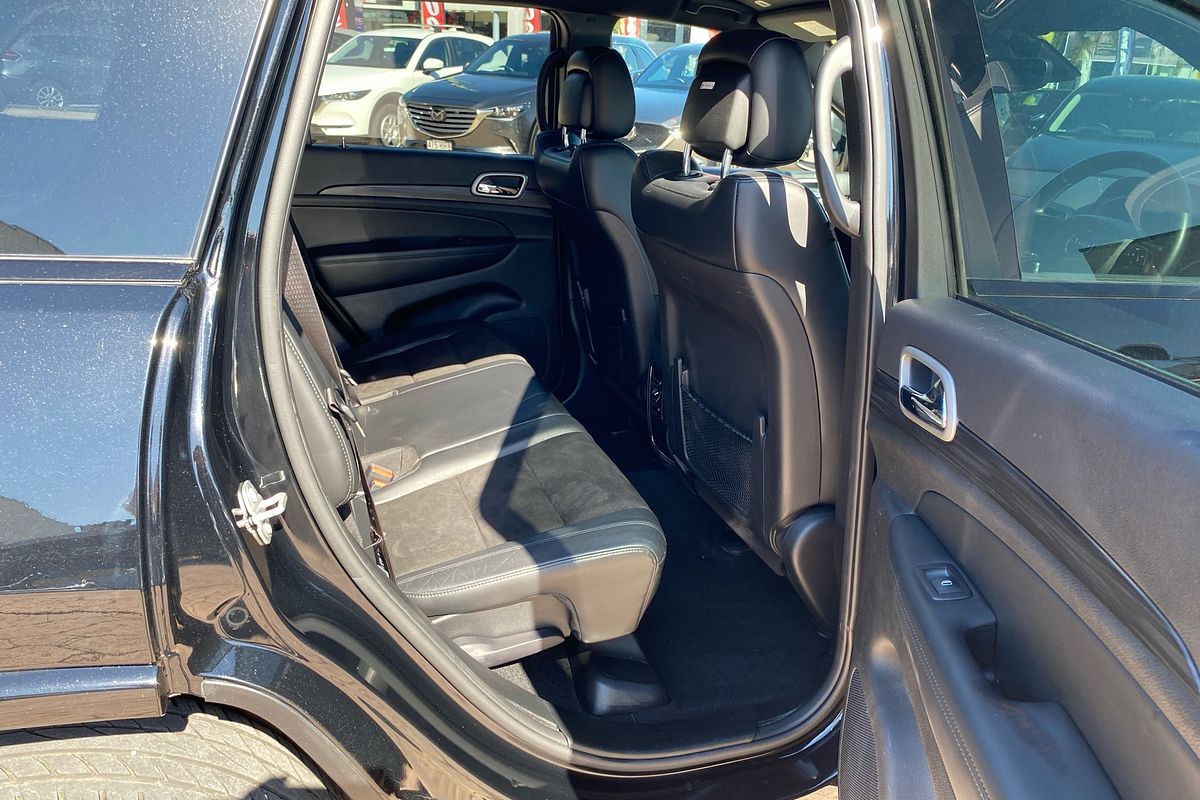 2020 Jeep Grand Cherokee Night Eagle WK