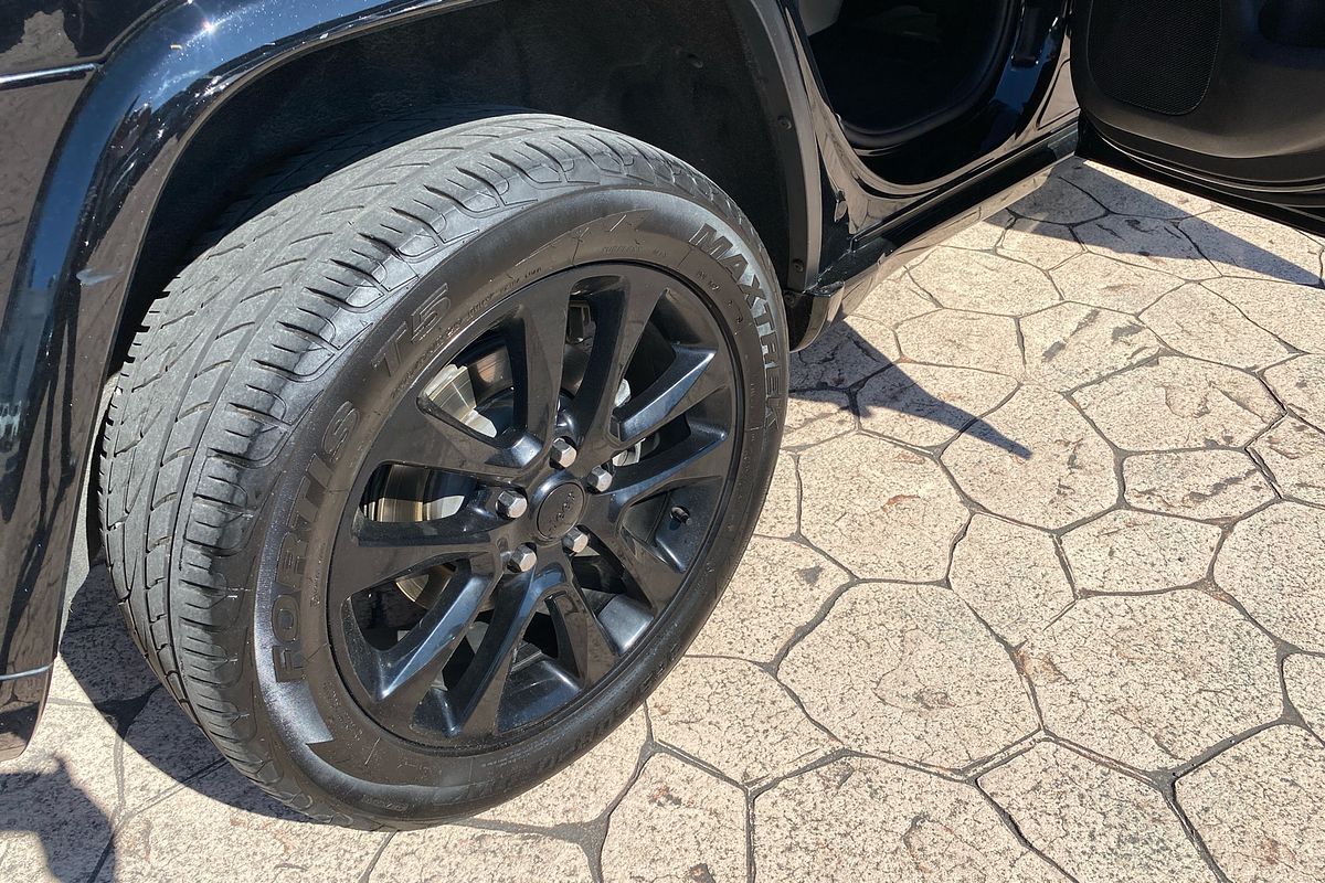 2020 Jeep Grand Cherokee Night Eagle WK