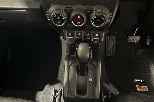 2024 Suzuki Jimny GLX GJ