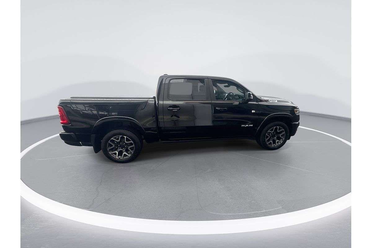 2025 RAM 1500 Laramie Sport Hurricane SO RamBox DT 4X4 SWB