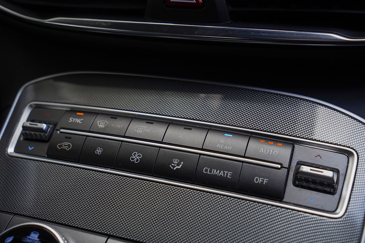 2021 Hyundai Santa Fe Active TM.V3