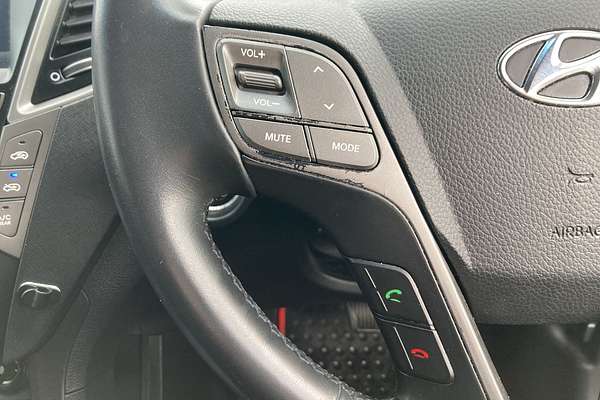2018 Hyundai Santa Fe Highlander DM3 Series II