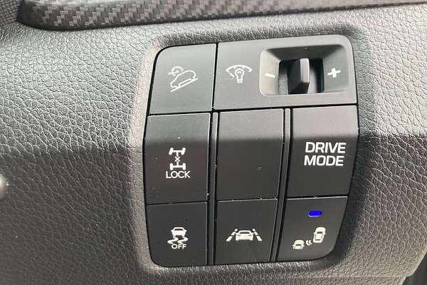 2018 Hyundai Santa Fe Highlander DM3 Series II