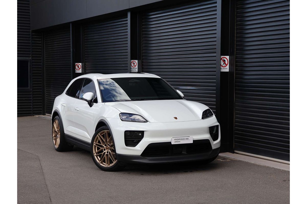 2024 Porsche Macan 4 XAB