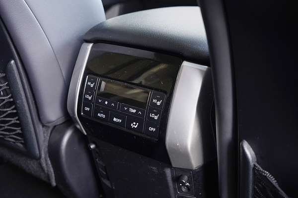 2018 Toyota Landcruiser Prado Kakadu GDJ150R