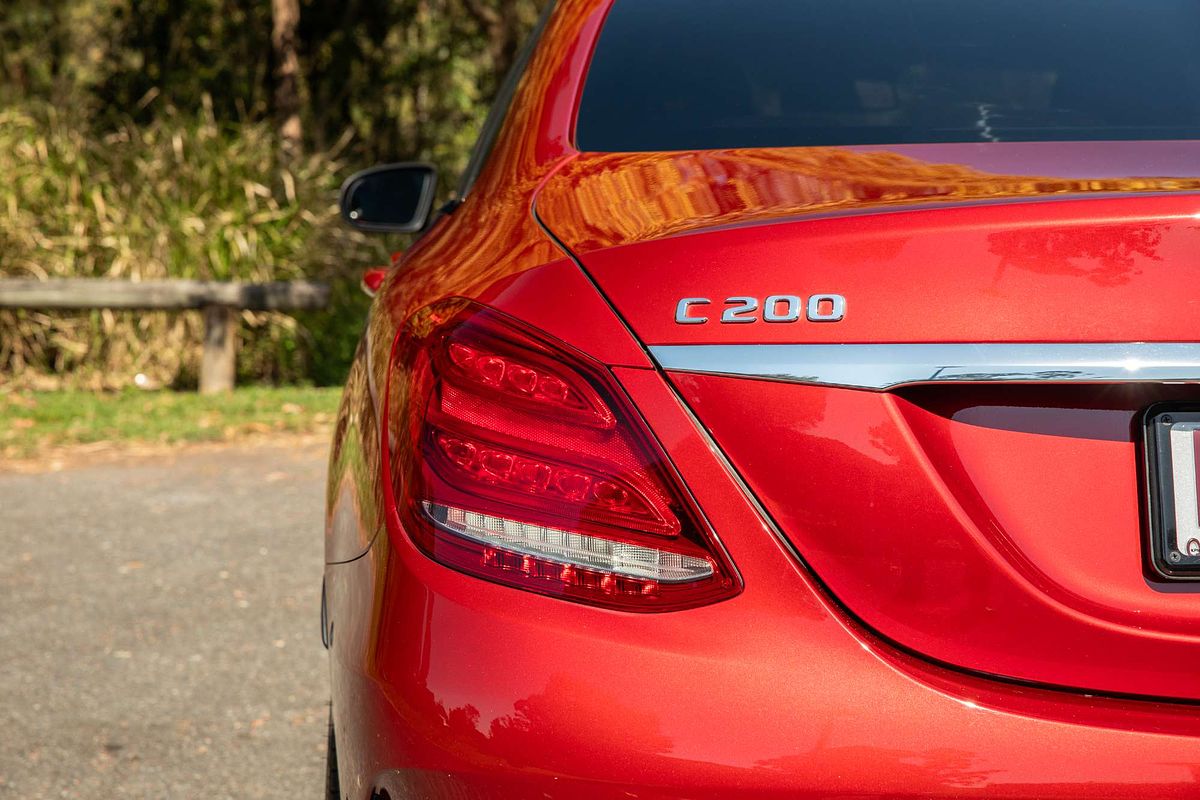 2017 Mercedes-Benz C-Class C200 W205