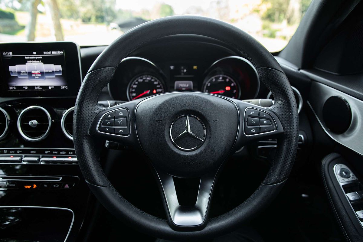 2017 Mercedes-Benz C-Class C200 W205
