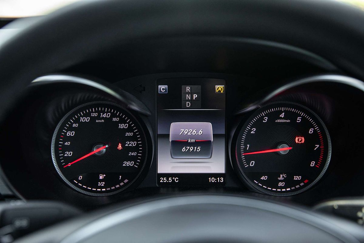 2017 Mercedes-Benz C-Class C200 W205