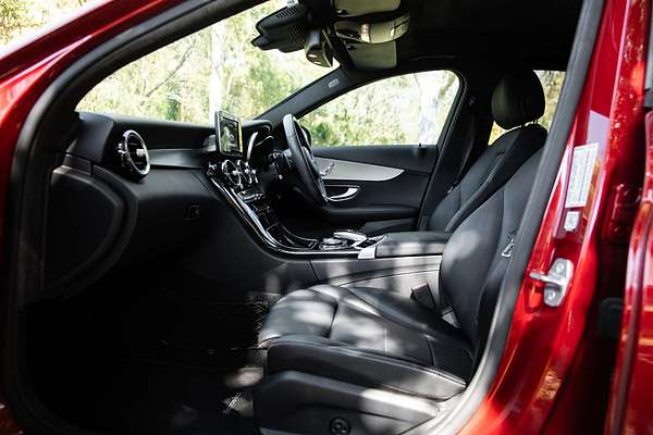 2017 Mercedes-Benz C-Class C200 W205