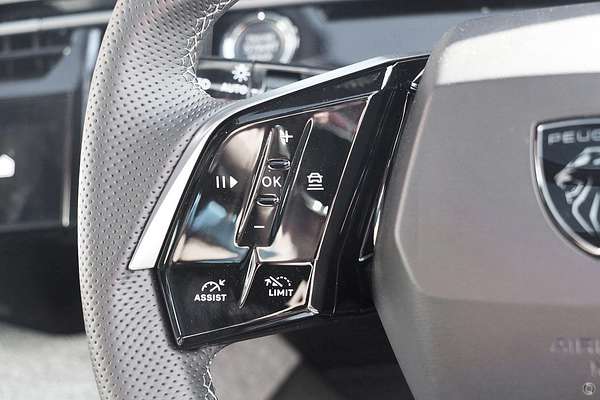 2025 Peugeot 3008 GT Premium Hybrid P64