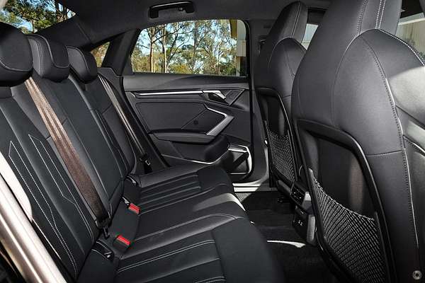 2025 Audi A3 35 TFSI S line GY