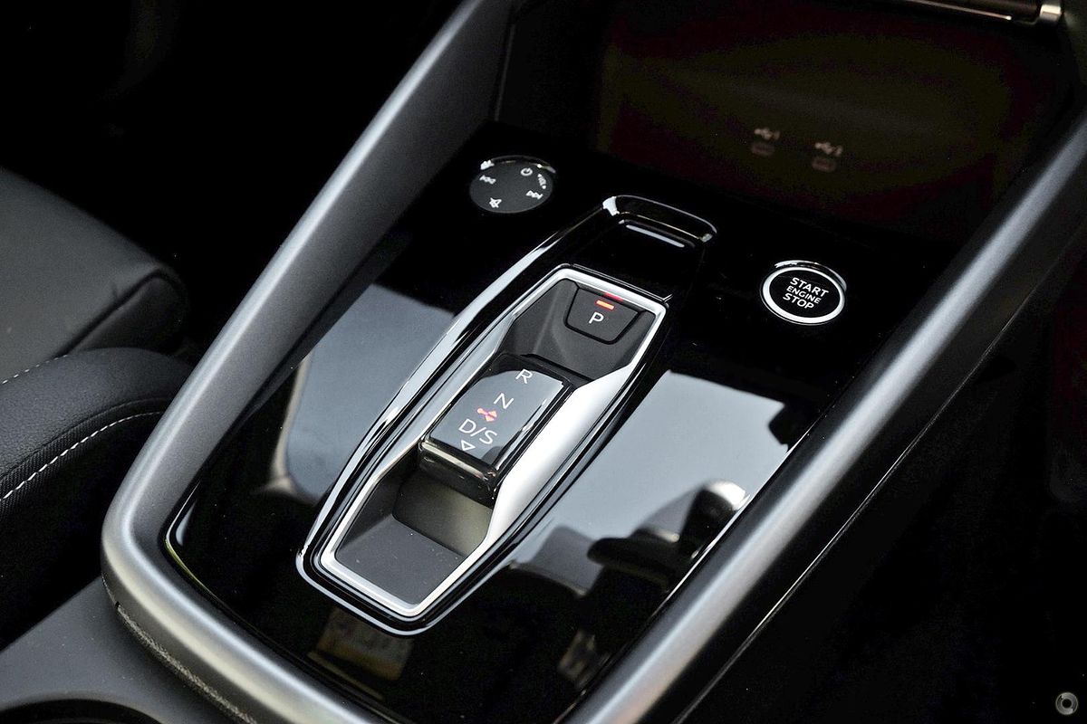 2025 Audi A3 35 TFSI S line GY
