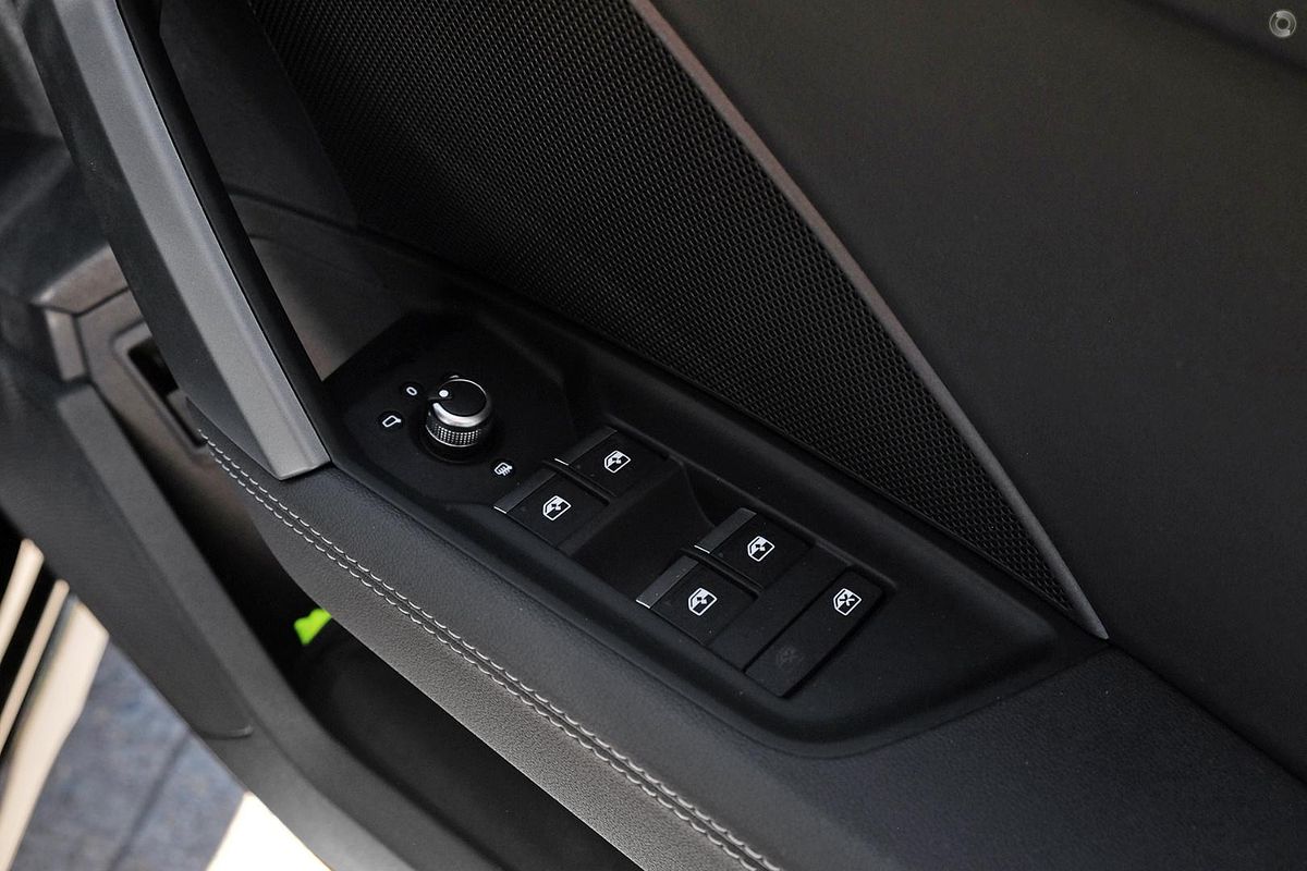 2025 Audi A3 35 TFSI S line GY