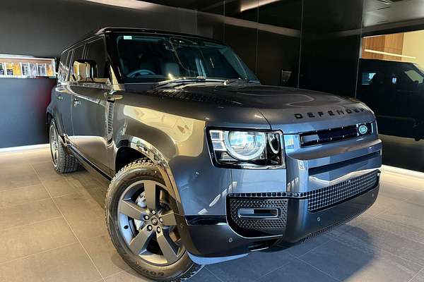 2025 Land Rover Defender 110 D350 X-Dynamic SE L663