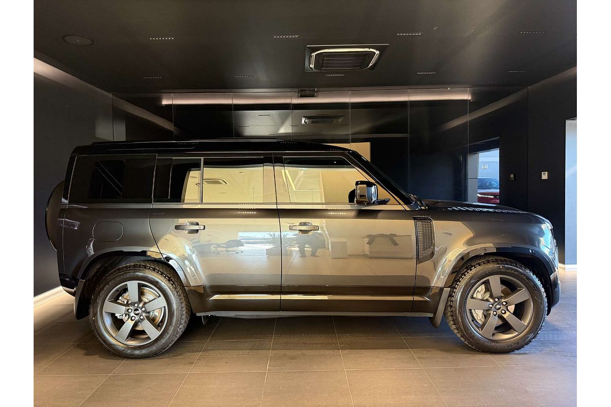 2025 Land Rover Defender 110 D350 X-Dynamic SE L663