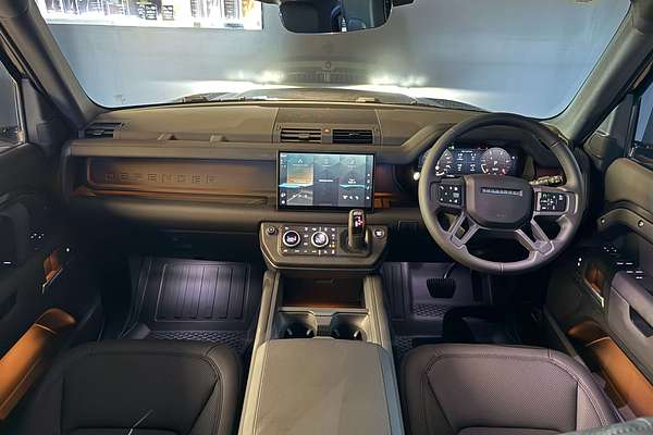 2025 Land Rover Defender 110 D350 X-Dynamic SE L663