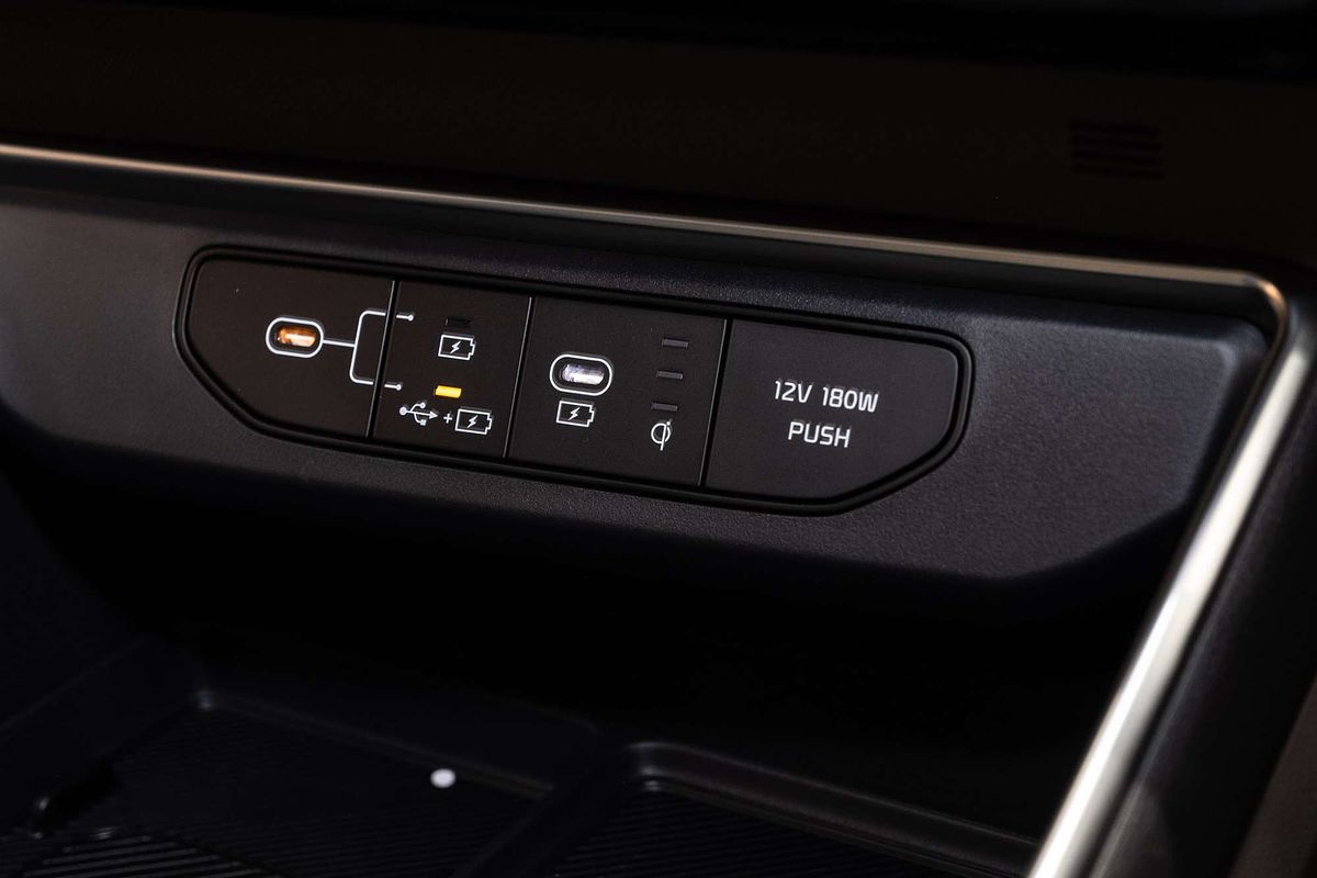 2025 Kia Carnival GT-Line KA4 PE