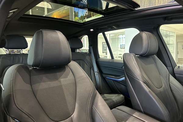 2021 BMW X5 M50i G05