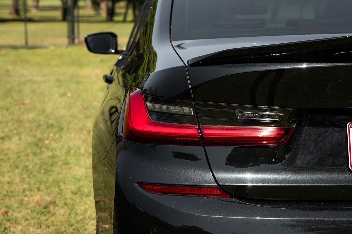2021 BMW 3 Series 330i M Sport G20