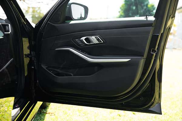 2021 BMW 3 Series 330i M Sport G20