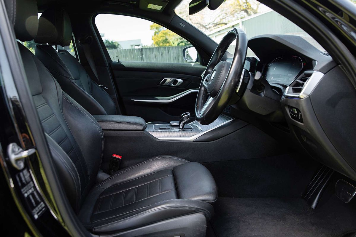 2021 BMW 3 Series 330i M Sport G20