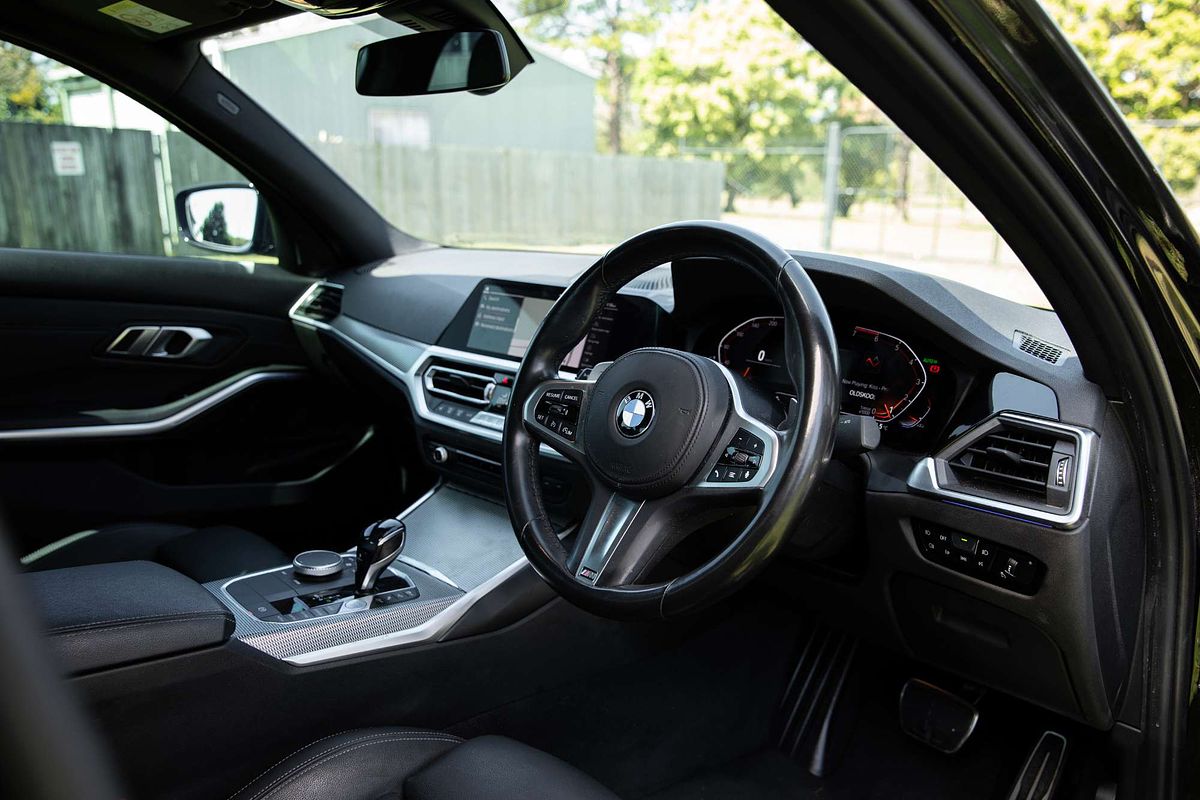 2021 BMW 3 Series 330i M Sport G20