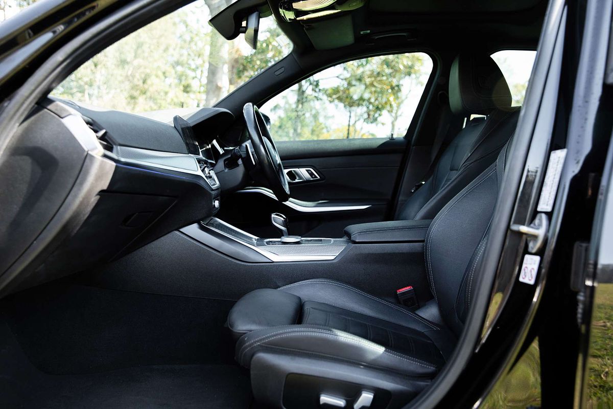 2021 BMW 3 Series 330i M Sport G20