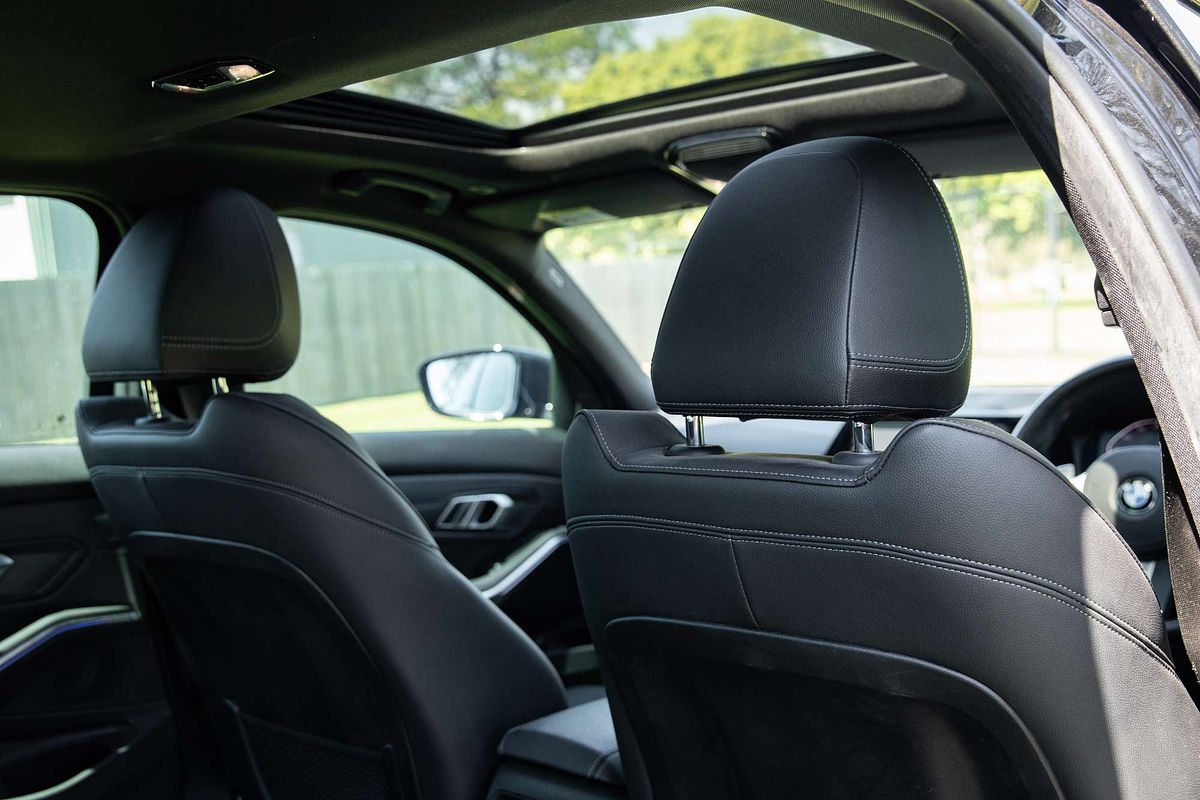 2021 BMW 3 Series 330i M Sport G20