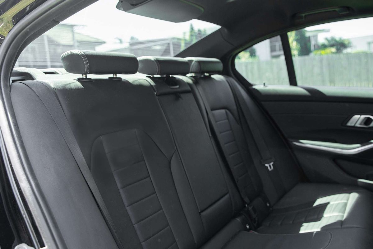 2021 BMW 3 Series 330i M Sport G20