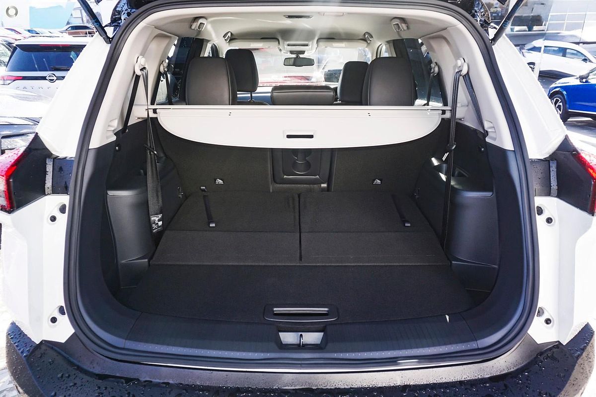 2025 Nissan X-TRAIL N-TREK T33