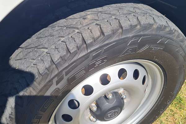 2019 Toyota Hilux SR GUN126R 4X4