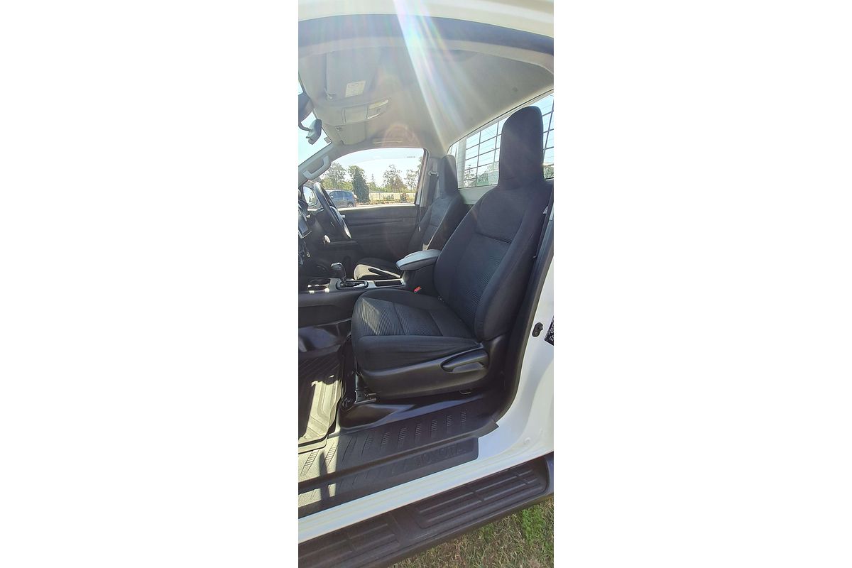 2019 Toyota Hilux SR GUN126R 4X4