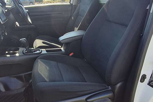 2019 Toyota Hilux SR GUN126R 4X4