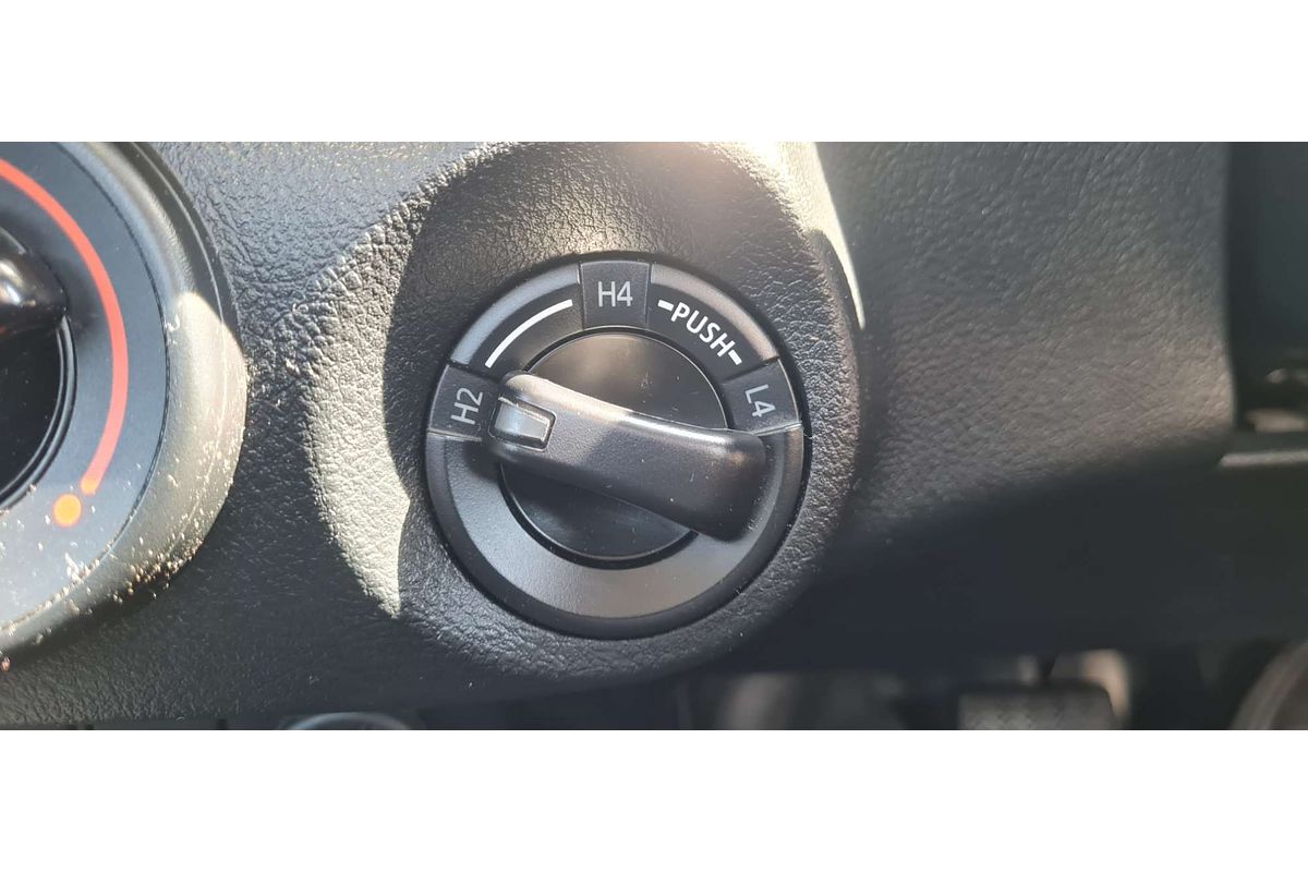 2019 Toyota Hilux SR GUN126R 4X4