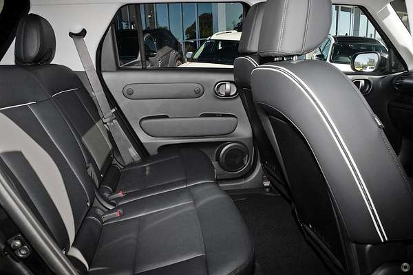 2025 Hyundai INSTER Cross AX.V1