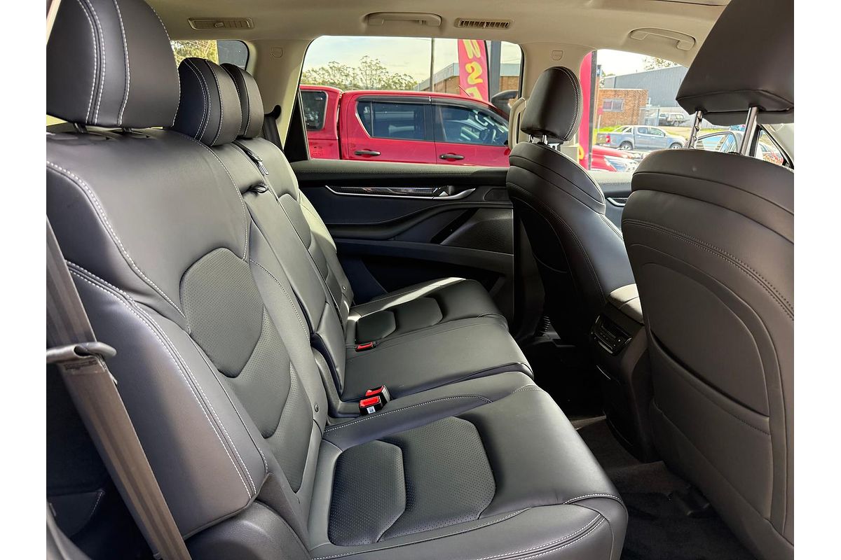 2024 LDV D90 Executive SV9A