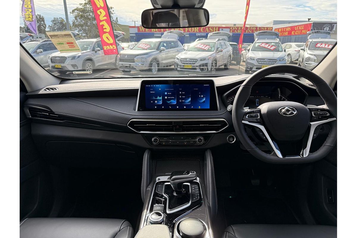 2024 LDV D90 Executive SV9A