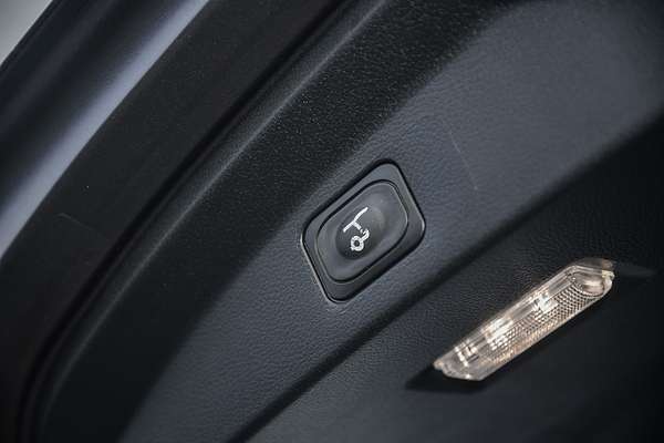 2024 Ford Everest Platinum 3.0L