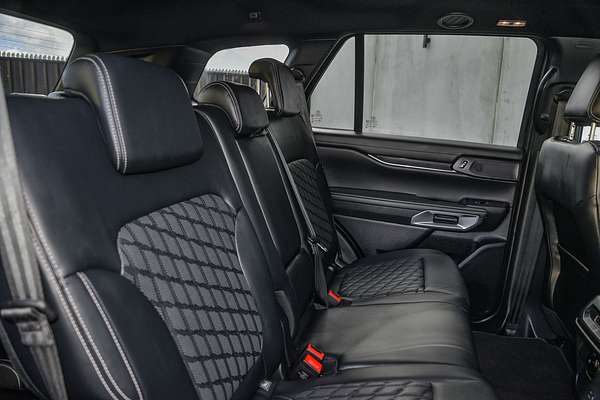 2024 Ford Everest Platinum 3.0L