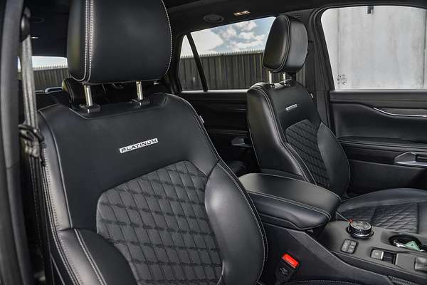 2024 Ford Everest Platinum 3.0L
