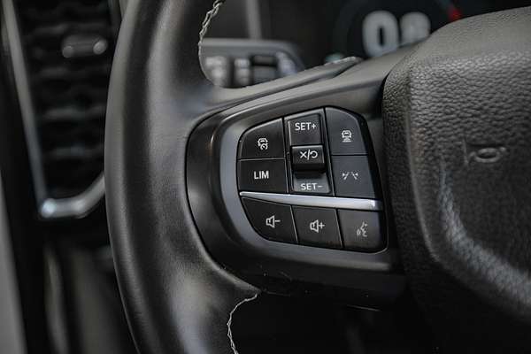 2024 Ford Everest Platinum 3.0L