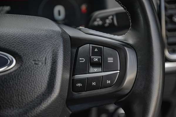 2024 Ford Everest Platinum 3.0L