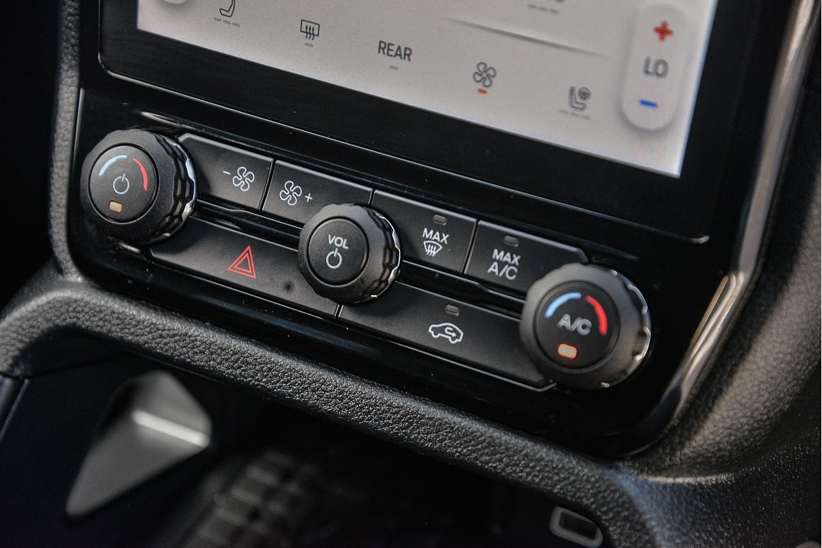 2024 Ford Everest Platinum 3.0L