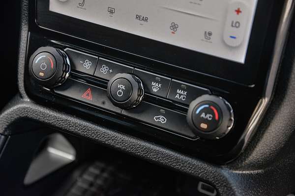 2024 Ford Everest Platinum 3.0L