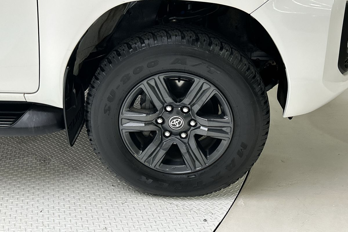 2022 Toyota Hilux SR GUN126R 4X4
