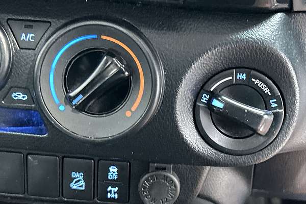 2022 Toyota Hilux SR GUN126R 4X4