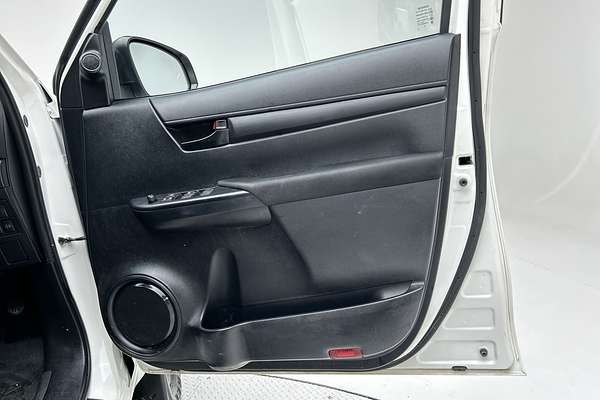 2022 Toyota Hilux SR GUN126R 4X4